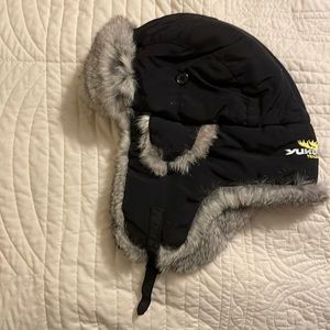 Yukon Tracks thermal cap with Genuine Rabbit Fur trim XL **LIKE NEW CONDITION***